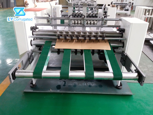 Largeur de entaillage ondulée de la distance 7mm de la machine à sous de boîte de bardeau 45mm